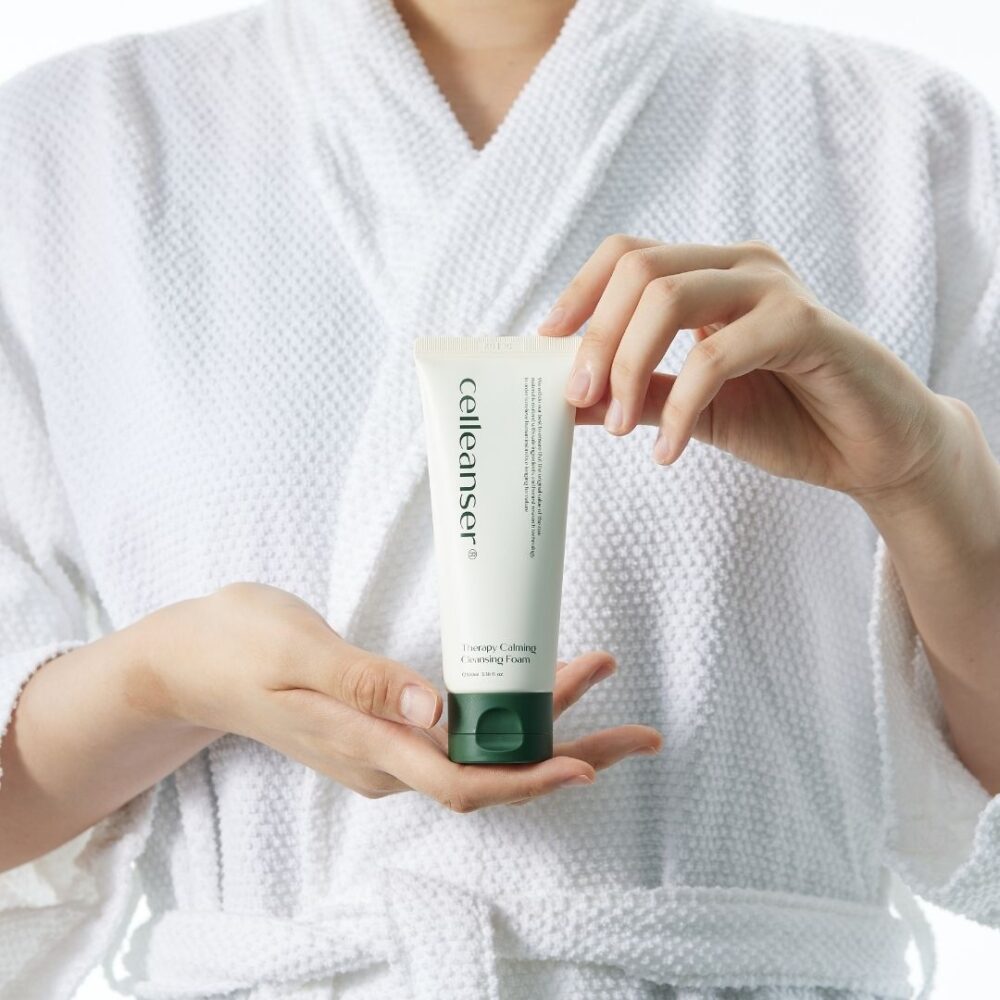 Therapy Calming Cleansing Foam Cleanser 100ml - Image 3